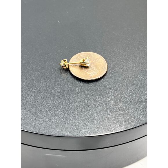 INV Designer 14k Yellow Gold CZ Round Solitaire Stud Earring *Single - Picture 10 of 13